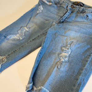 Lucky Brand Girl's Kendal Cut Off Jean Shorts Embroidered Distressed 14